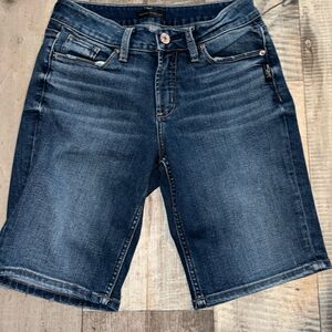 SILVERS-‎ jeans Shorts- size 26x9
